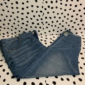 American Eagle Curvy Super High Rise Crop Jegging